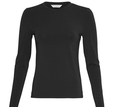 Basic black longsleeve