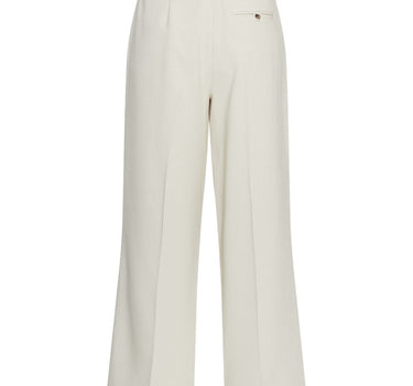 High-waisted pants